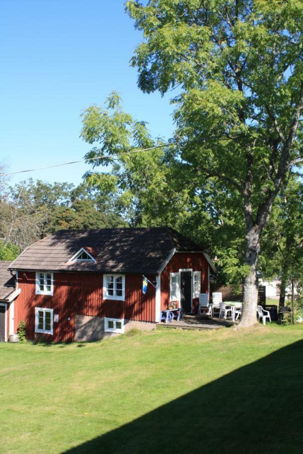 My Little Bed & Breakfast & Holiday Home Alghult Exterior foto
